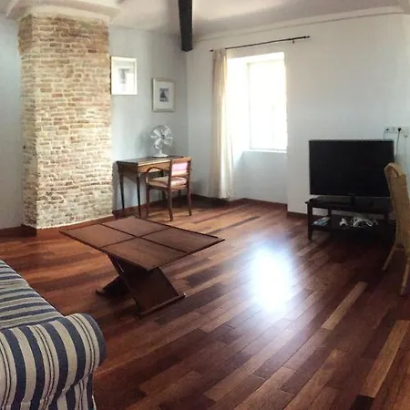 Apartament My Appart La Rochelle *